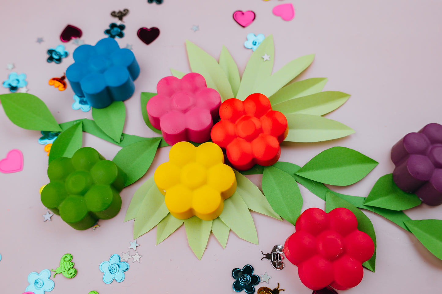 Daisy Flower Crayons