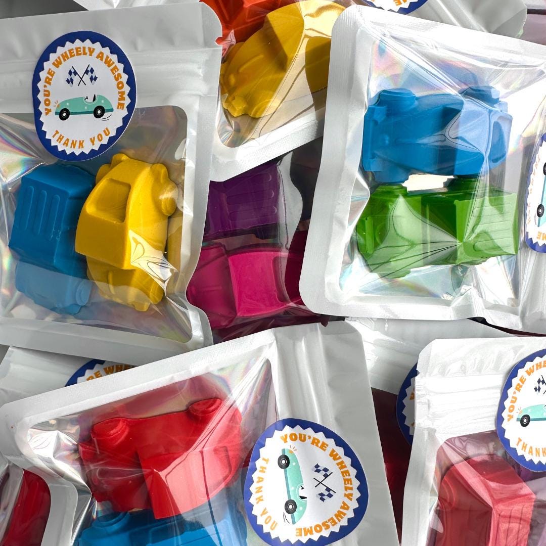 Crayon Party Favor – Bulk Classroom Gift & Birthday Goodie Bag