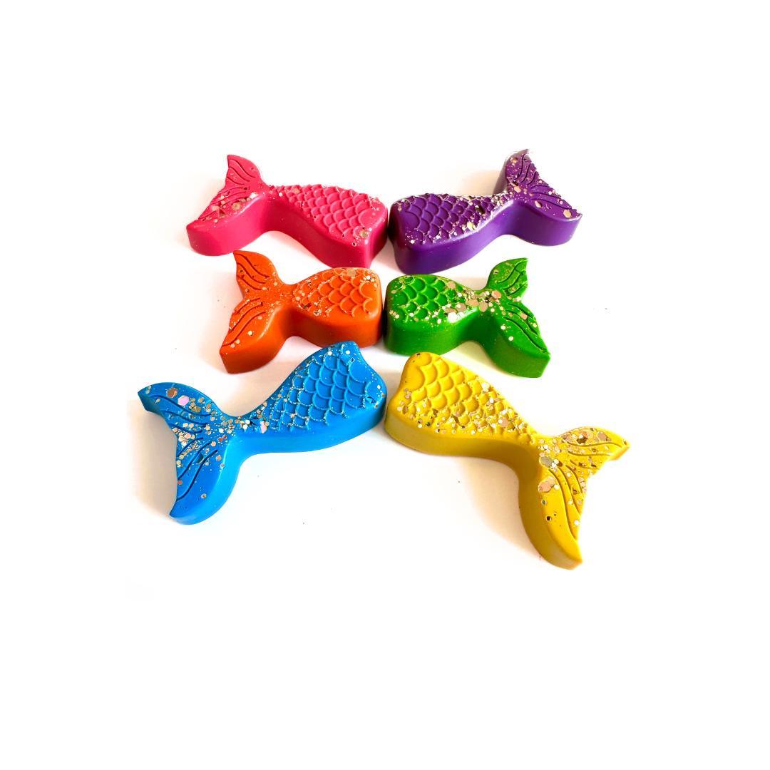 Ocean Birthday Party Favor Mermaid Themed Glitter Crayon Collection Under Sea Celebration Gift Bags Sparkly Tail Shaped Art Supply Kids Coloring Activity Set Rainbow Colored Non Toxic Crayons Toddler Creative Play Toy Birthday Goodie Bag